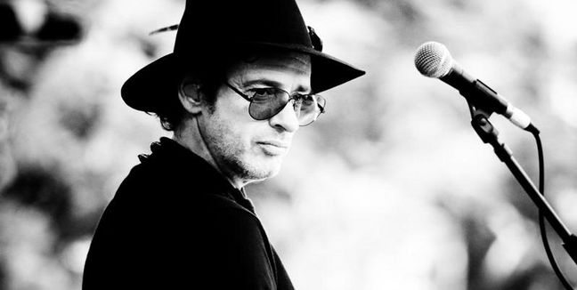 gustavo-cerati_mujima20100519_0008_26