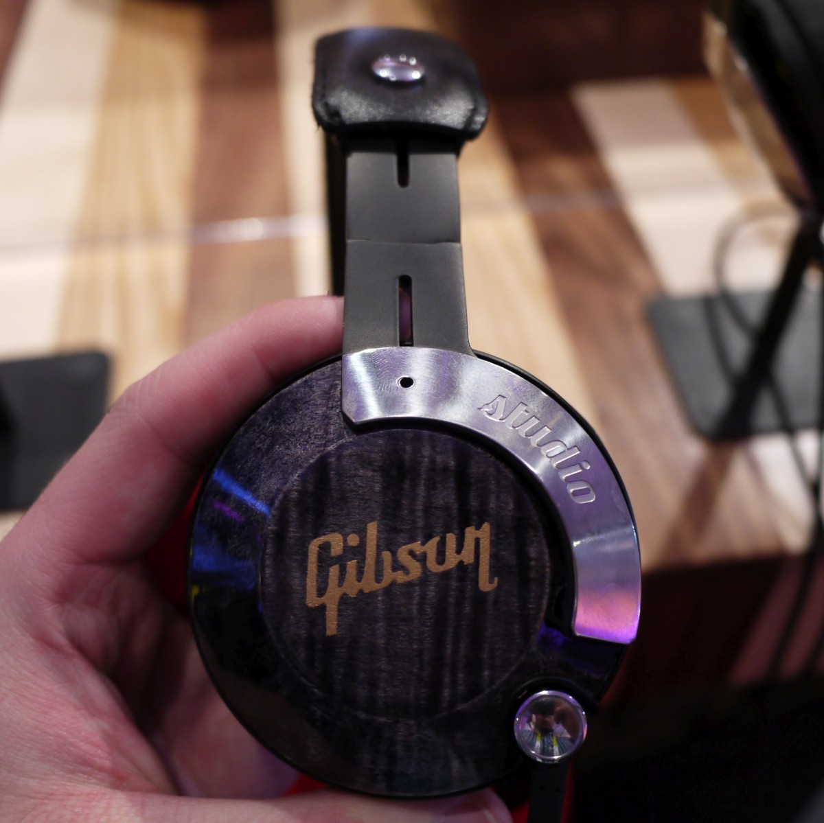 Gibson-Les-Paul-SG-Headphones