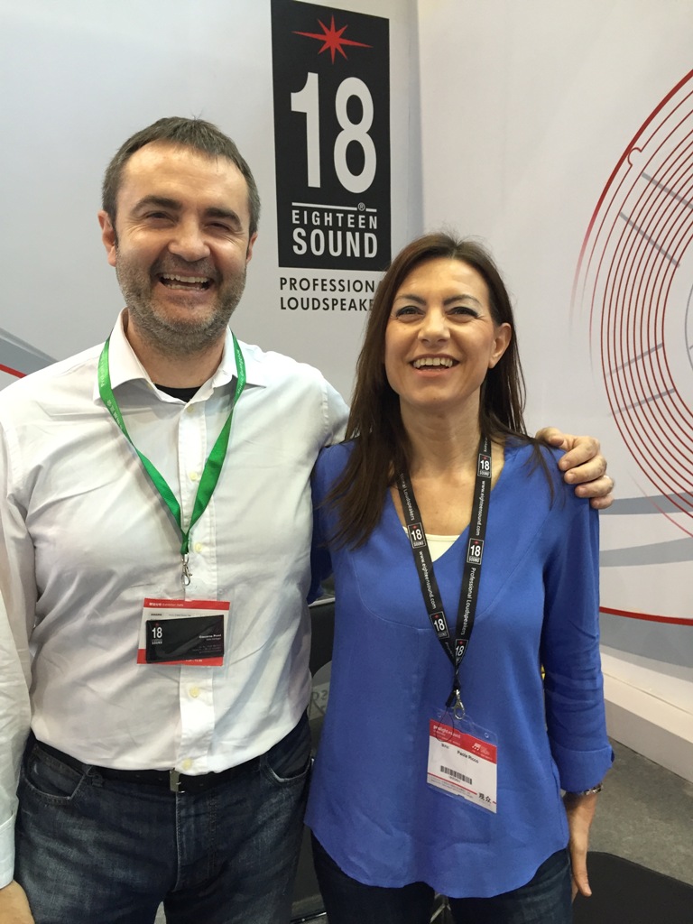 Equipo de Eighteen Sound italianos invaden China
