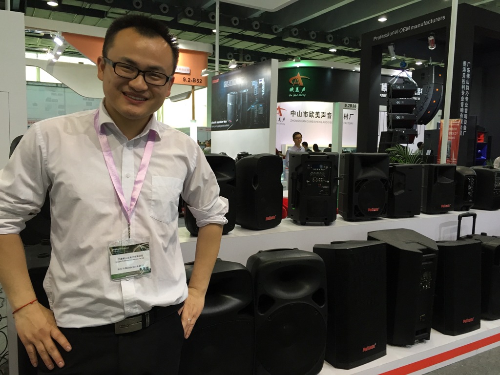 Polinata proveyendo OEM globalmente