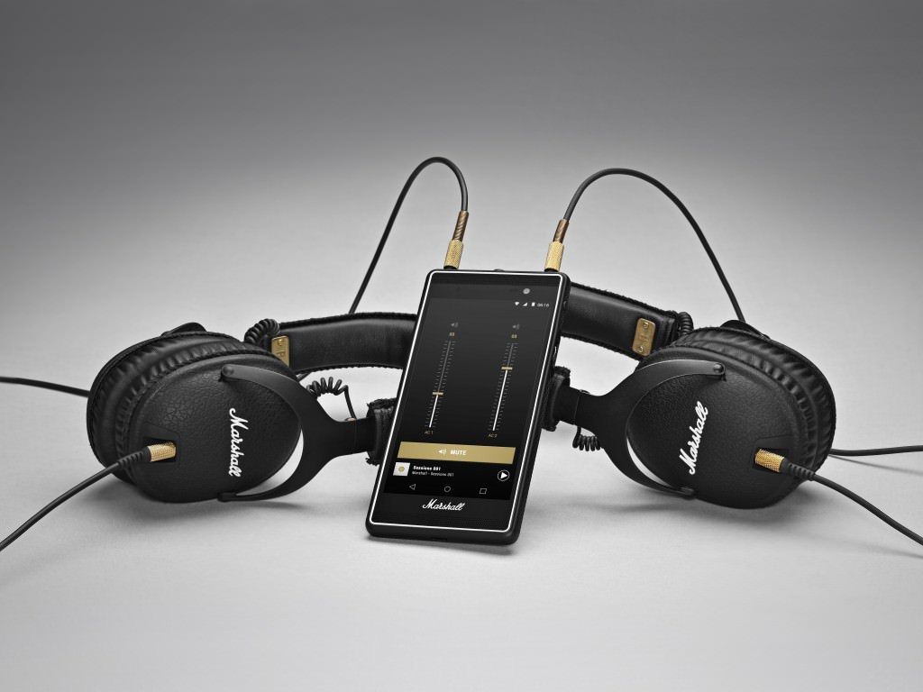 marshall_london_1066_display_lev-1024×768