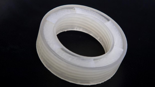 METAMATERIAL DESARROLLADO POR LA UNIVERSIDAD DE BOSTON