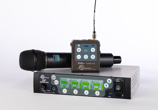 D Squared Digital Wireless Microphone System D Squared Digital Wireless Microphone System