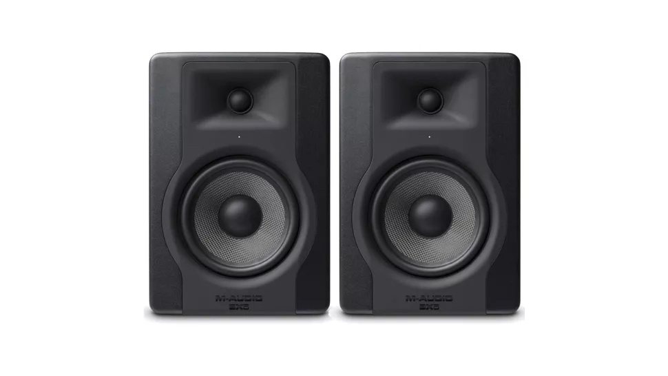 2 M-Audio BX5-D3